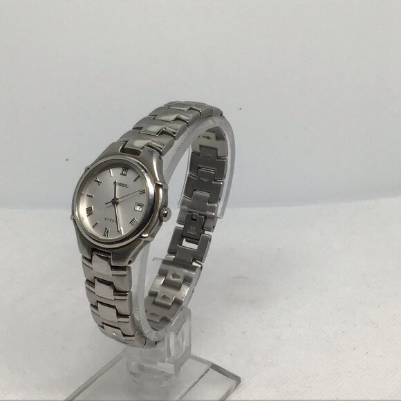 Fossil FS-2651 "STEEL" Women's Silver-Tone Quartz Watch 26mm Date Pre-owned - Picture 2 of 15